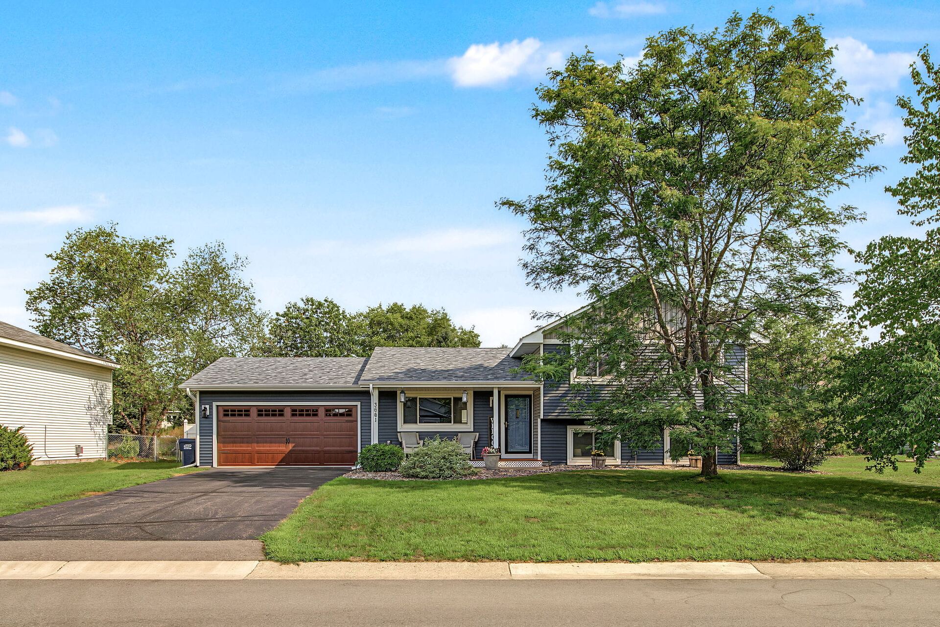 3661 152nd Street West, Rosemount — Front exterior of the home